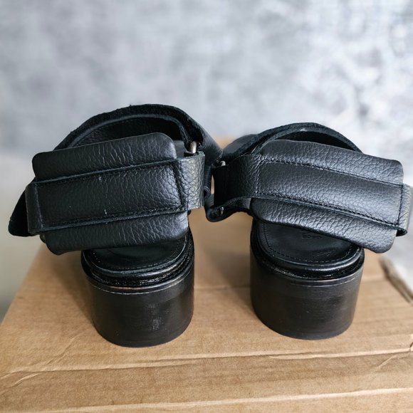 ASOS WHITE Bluebell leather sporty sandals in black - Picture 6 of 6